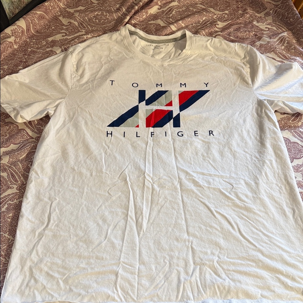 NWOTS Tommy Hilfiger Classic White Tee with Bold Logo